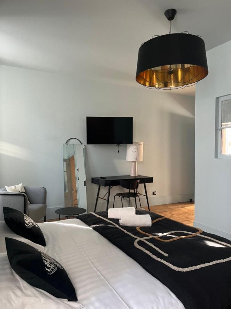 Domaine Clairfontaine Noyarey - Suites Junior Exteriör bild