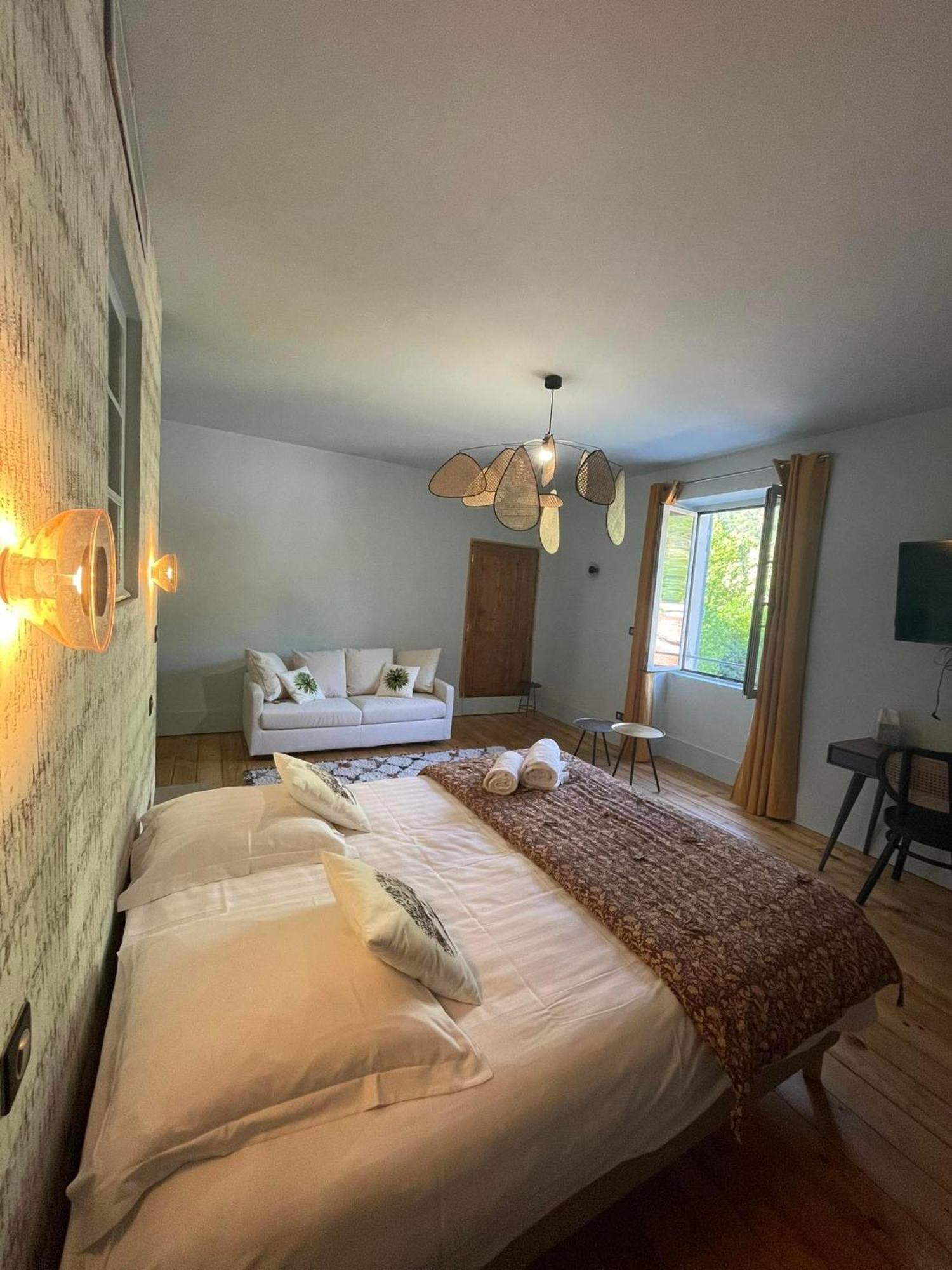 Domaine Clairfontaine Noyarey - Suites Junior Exteriör bild